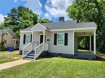 1207 Hillsboro St, Fayetteville, NC 28303