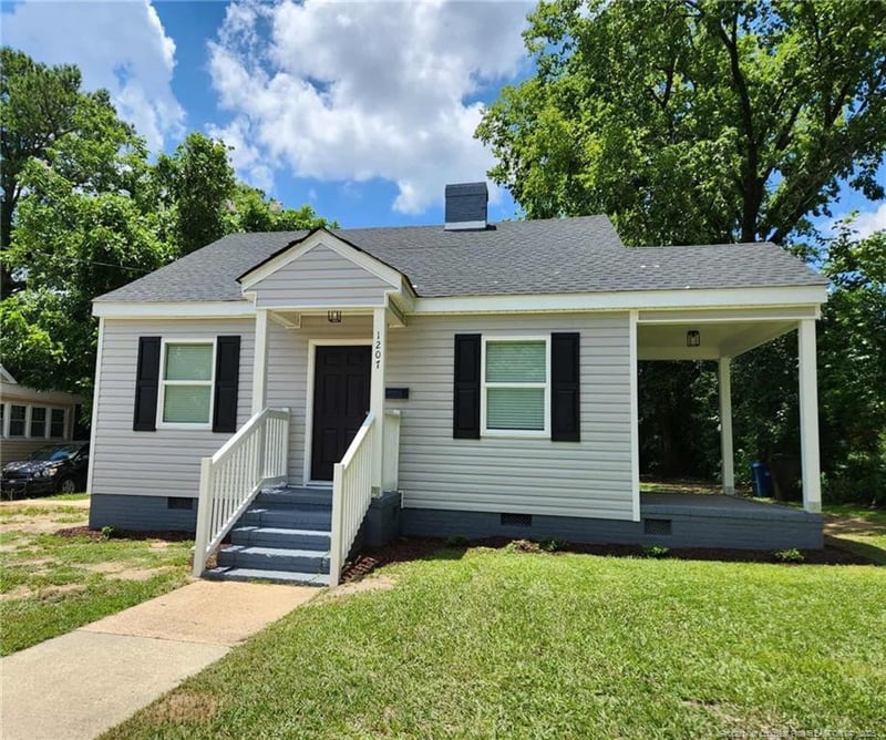 1207 Hillsboro St, Fayetteville, NC 28303