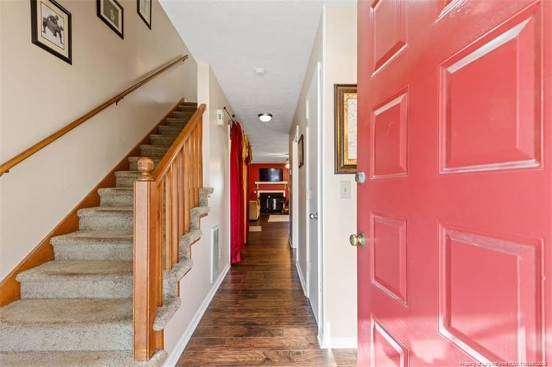 1207 Huntsman Ct, Fayetteville, NC 28303