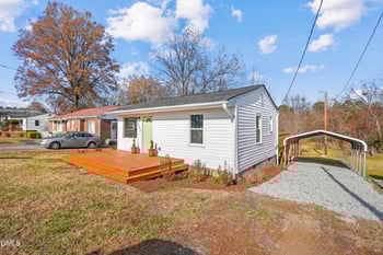 1207 Jackson St, Burlington, NC 27217
