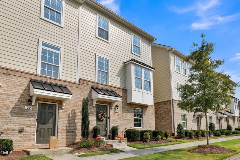 1207 Tannin Dr, Durham, NC 27713