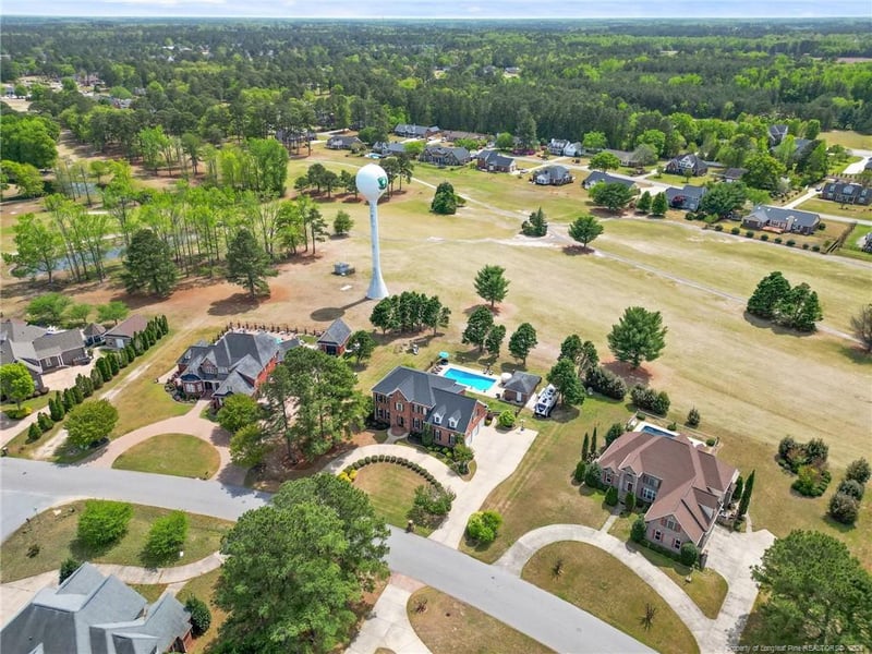 1207 Wild Pine Dr, Fayetteville, NC 28312