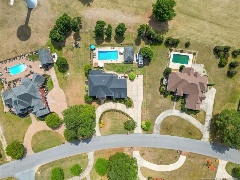 1207 Wild Pine Dr, Fayetteville, NC 28312