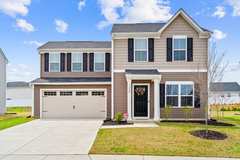 1208 Bridgewater Dr, Durham, NC 27704