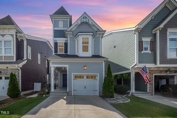 1208 Brown Velvet Ln, Apex, NC 27523