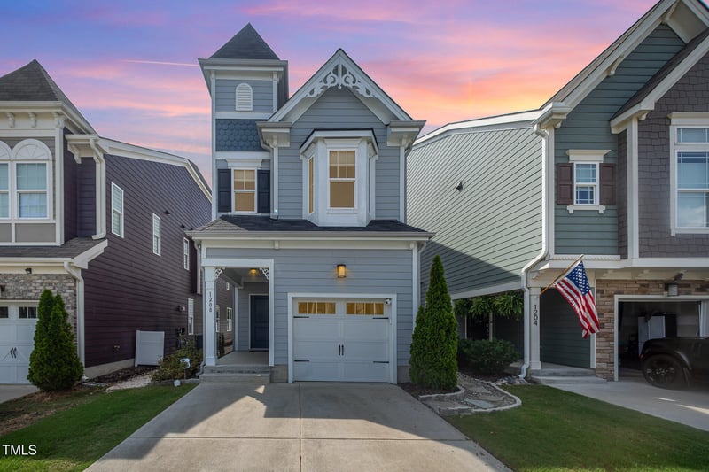 1208 Brown Velvet Ln, Apex, NC 27523