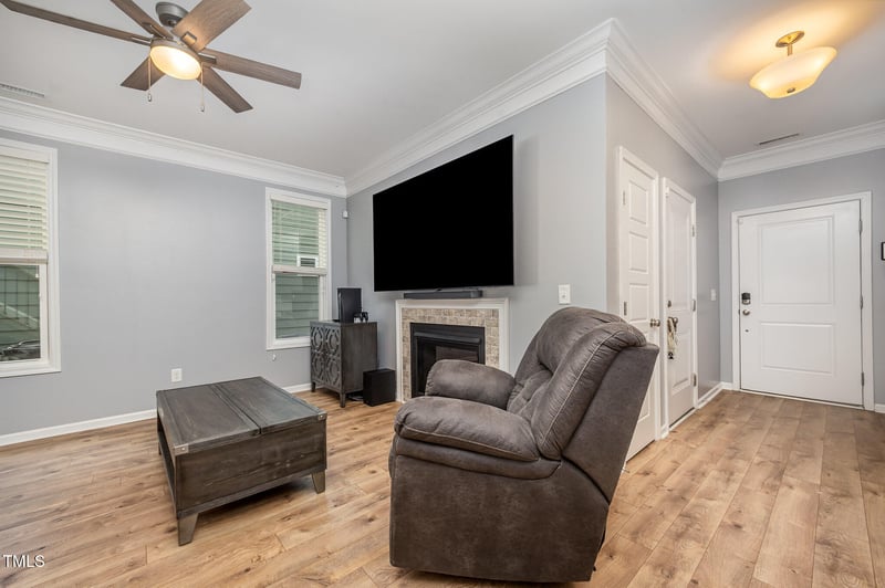 1208 Brown Velvet Ln, Apex, NC 27523