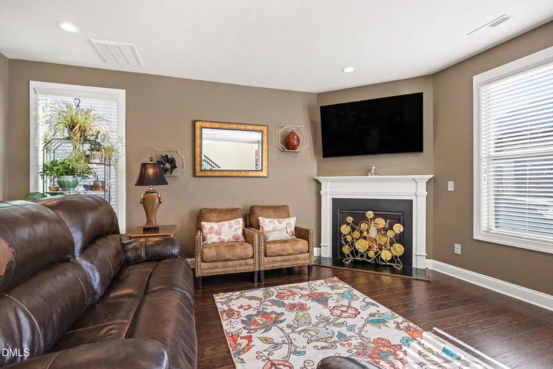 1208 Catch Fly Ln, Durham, NC 27713