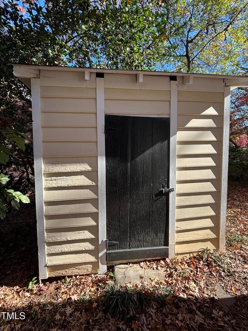 1208 College Pl, Raleigh, NC 27605