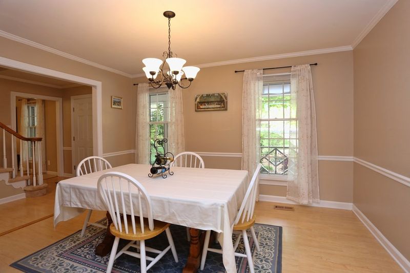 1208 Country Ct, Cary, NC 27511