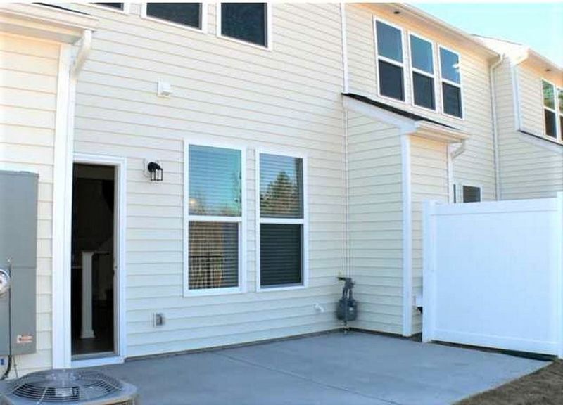 1208 Falcon Ridge Ln, Morrisville, NC 27560