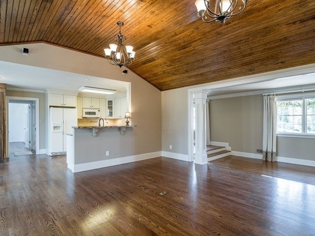 1208 Glen Eden Dr, Raleigh, NC 27612