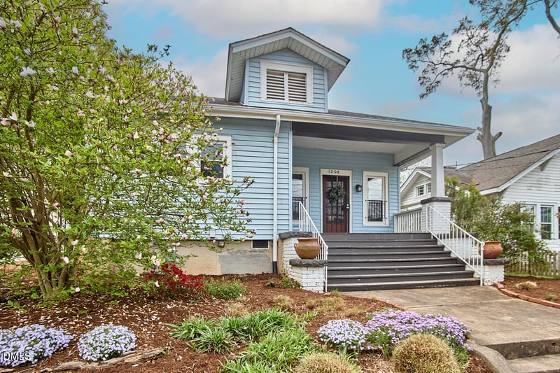 1208 Holloway St, Durham, NC 27701