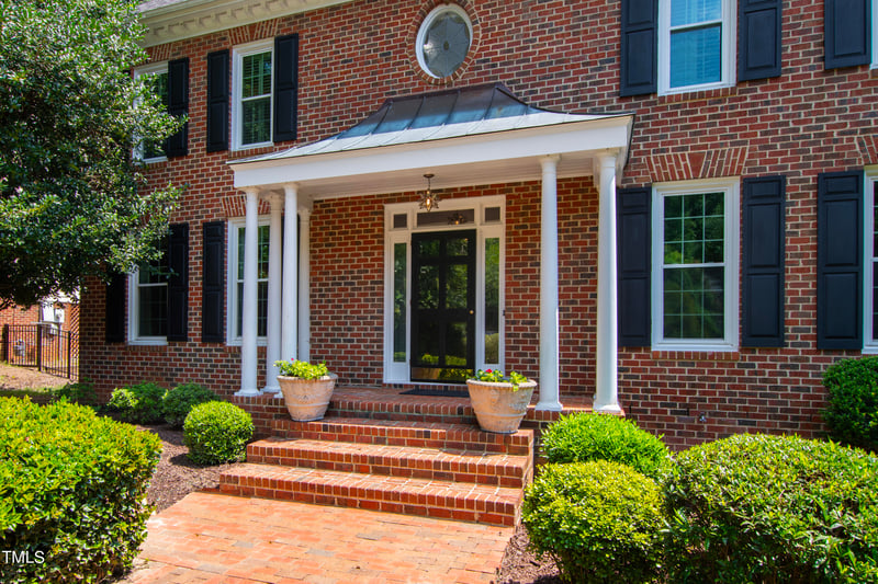1208 Little Lake Hill Dr, Raleigh, NC 27607