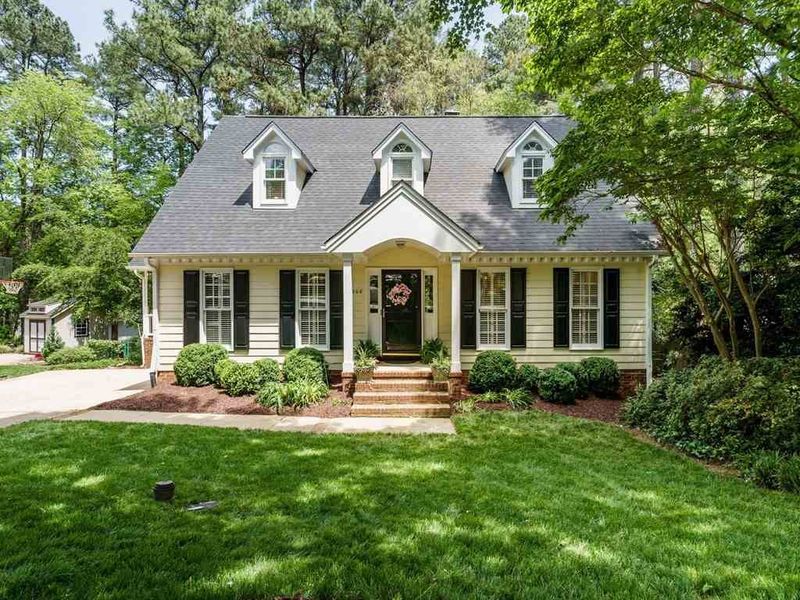 1208 Meadow Hill Pl, Raleigh, NC 27609