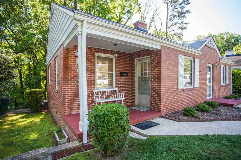 1208 Mitchell St, Raleigh, NC 27607