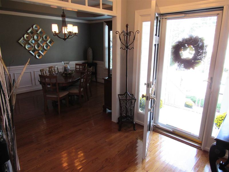 1208 Oak Crest Dr, Knightdale, NC 27545