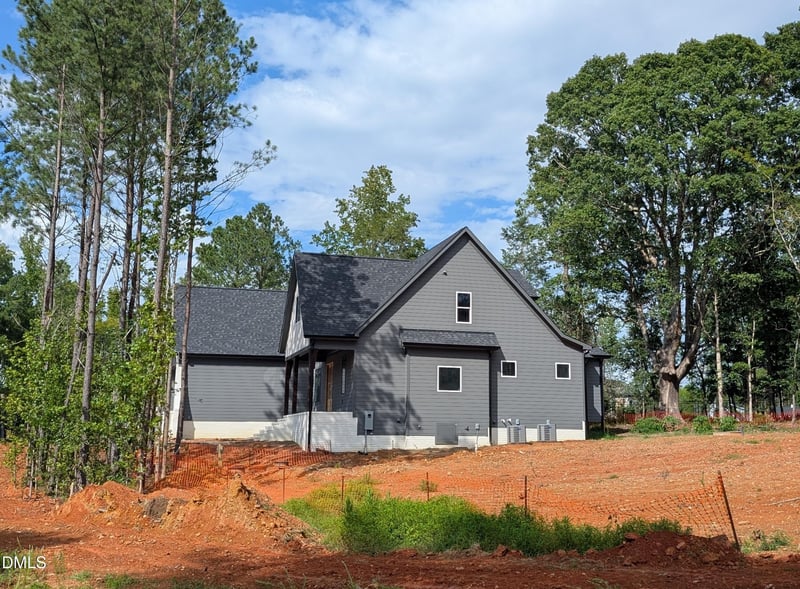 1208 Red Cedar Ct, Youngsville, NC 27596