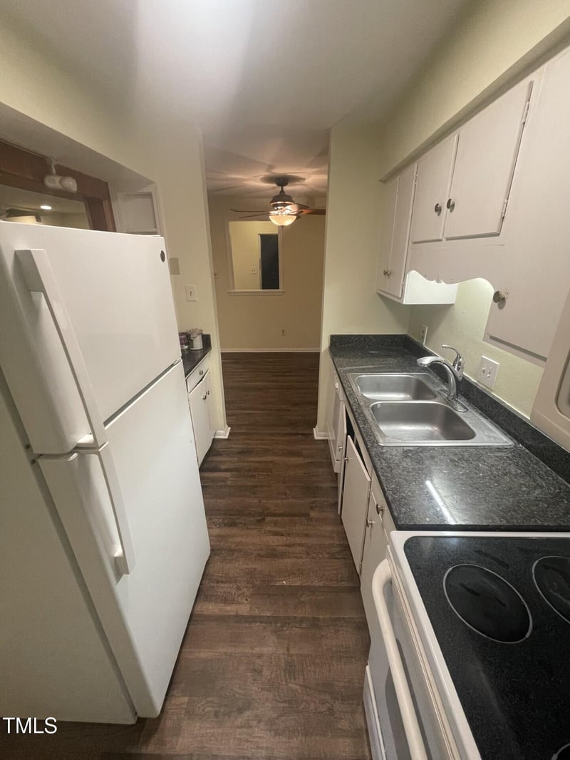 1208 Schaub Dr #B, Raleigh, NC 27606