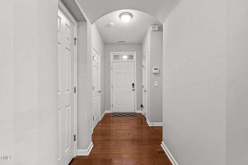 1208 Seattle Slew Ln, Cary, NC 27519