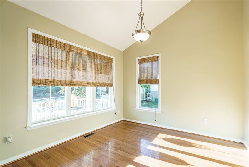 1208 Town Side Dr, Apex, NC 27502