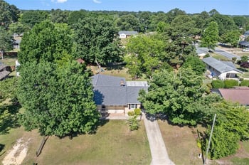 1208 Wentworth Pl, Fayetteville, NC 28304