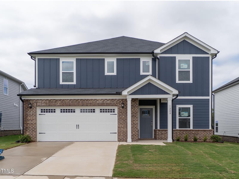 1208 Whitespire Way, Zebulon, NC 27597