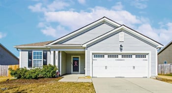 1208 Wind Rose Dr, Fuquay Varina, NC 27526