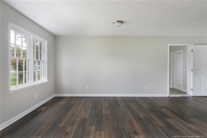 1208 Worstead Dr, Fayetteville, NC 28314