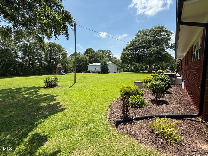 12082 Nc 42 , Fuquay Varina, NC 27526