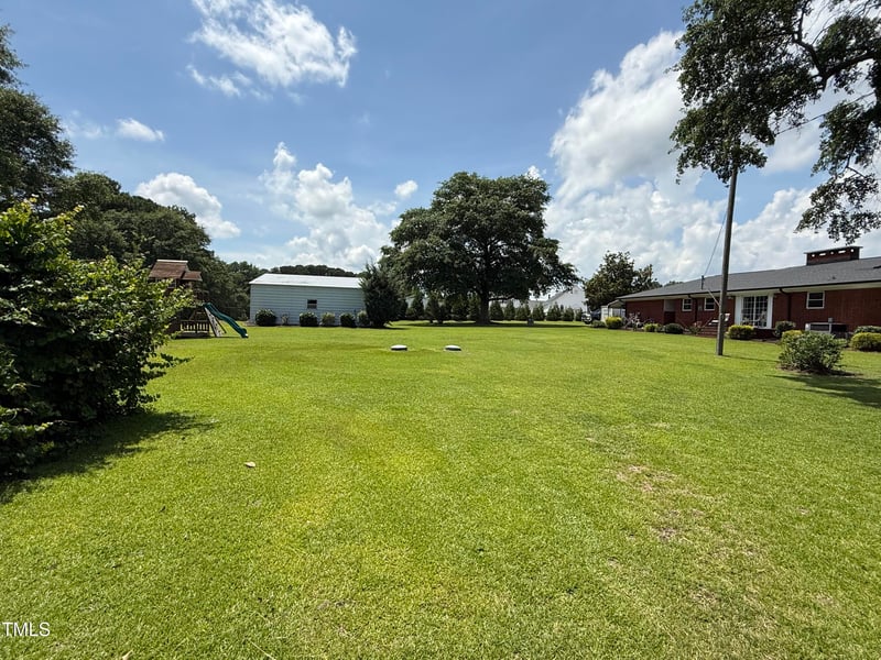 12082 Nc 42 , Fuquay Varina, NC 27526