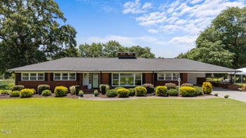 12082 Nc 42 , Fuquay Varina, NC 27526