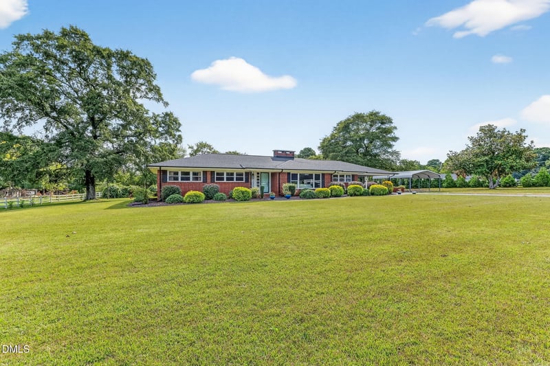 12082 Nc 42 , Fuquay Varina, NC 27526