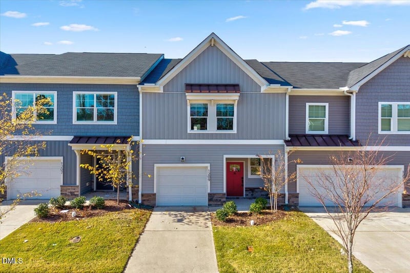 1209 Alston Ridge Ct, Cary, NC 27519