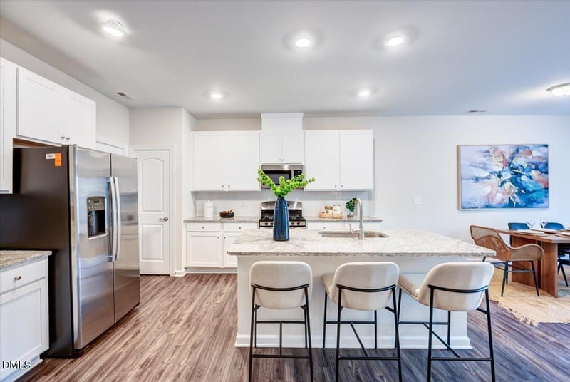 1209 Alston Ridge Ct, Cary, NC 27519