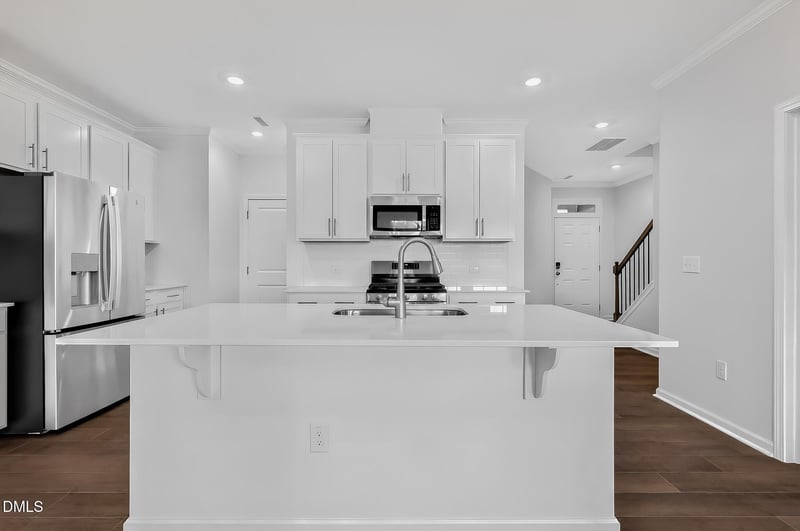 1209 Blue Dasher Ln, Rolesville, NC 27587