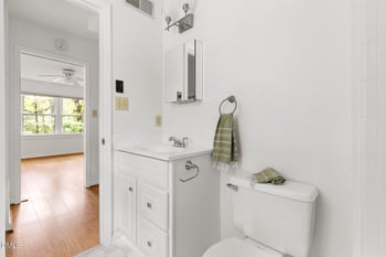 1209 C Hillsborough Rd, Chapel Hill, NC 27516