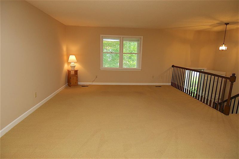 1209 S Crescent Dr, Smithfield, NC 27577