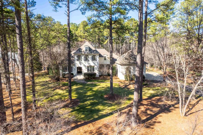 1209 Enderbury Dr, Raleigh, NC 27614