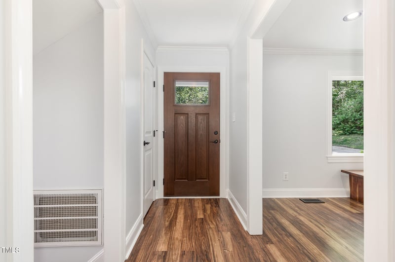 1209 Lanark Ct, Cary, NC 27511