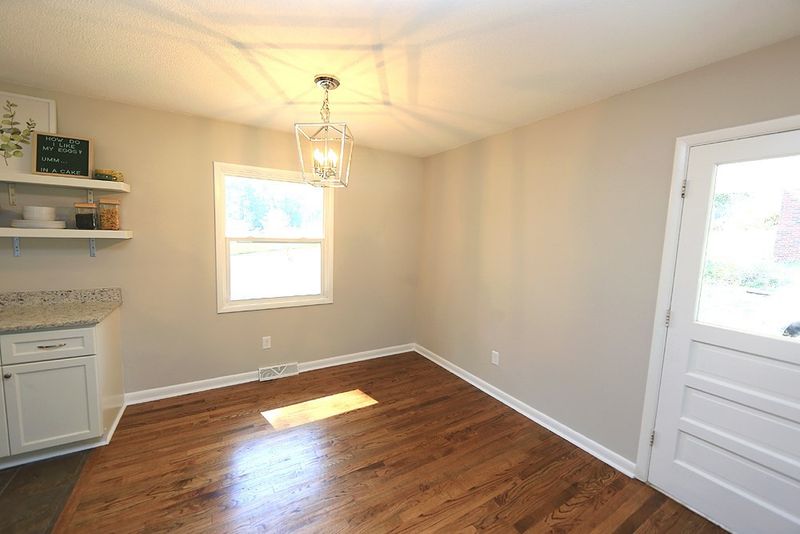 1209 Legend Rd, Raleigh, NC 27603
