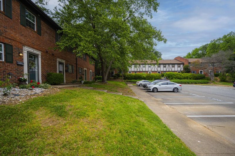 1209 Manassas Ct #C, Raleigh, NC 27609