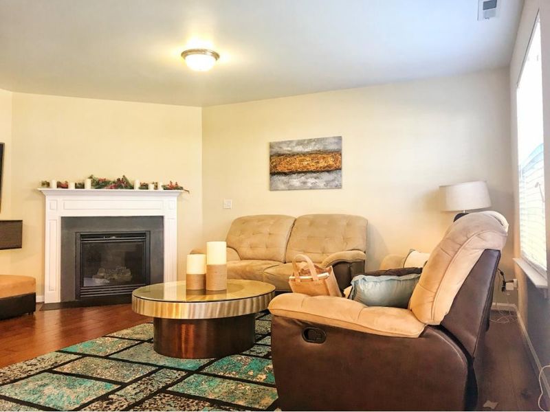 1209 Maple Ridge Dr, Burlington, NC 27217
