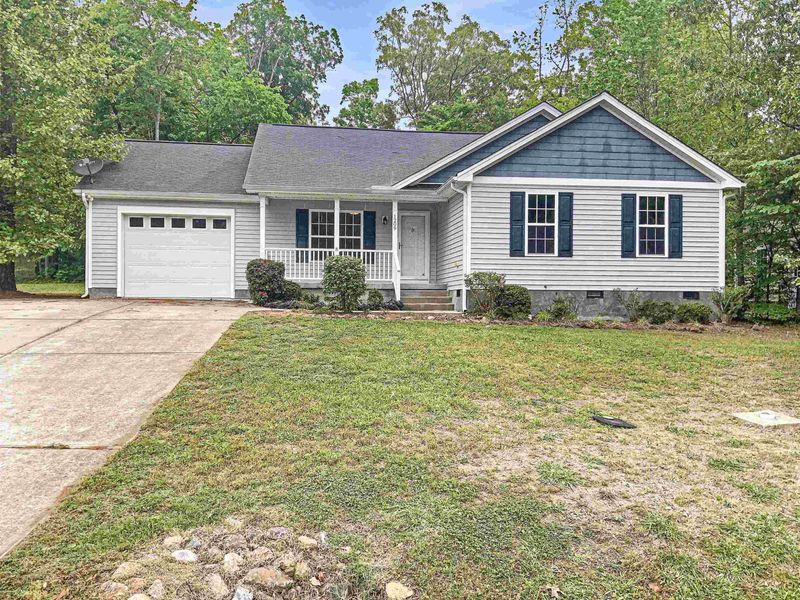 1209 E Middleton Dr, Creedmoor, NC 27522