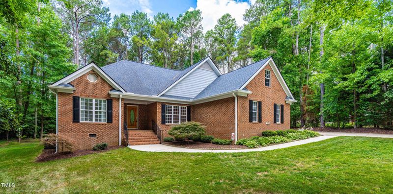 1209 Mountain Laurel Dr, Raleigh, NC 27603