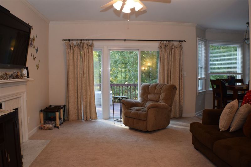 1209 Oak Crest Dr, Knightdale, NC 27545