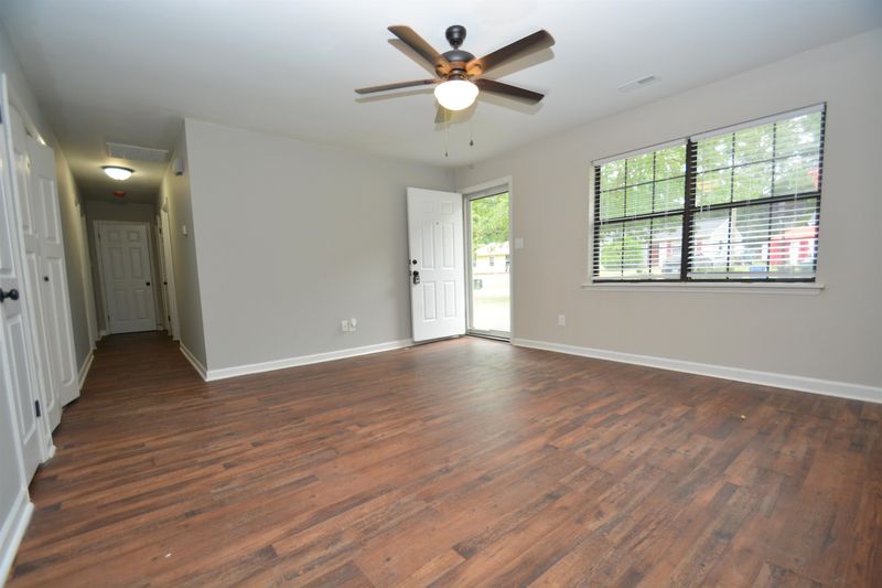 1209 Pecan Pl, Durham, NC 27704
