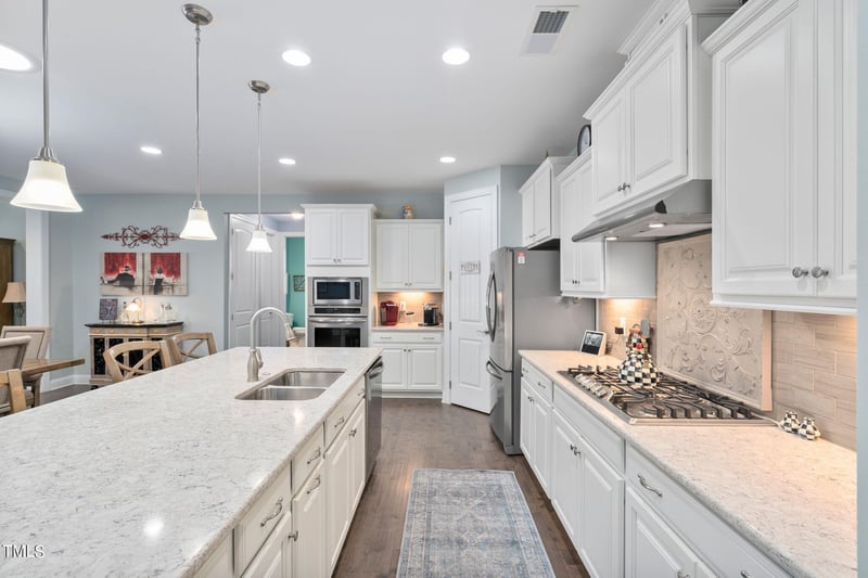 1209 Pulitzer Ln, Durham, NC 27703