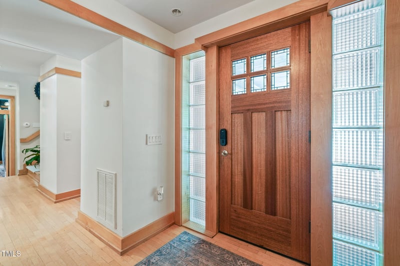 1209 Ravens Point Cir, Raleigh, NC 27614