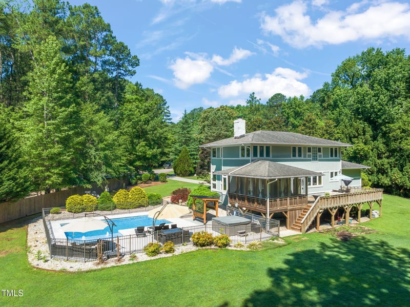 1209 Ravens Point Cir, Raleigh, NC 27614